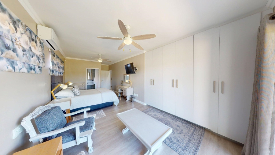 8 Bedroom Property for Sale in Colchester Eastern Cape